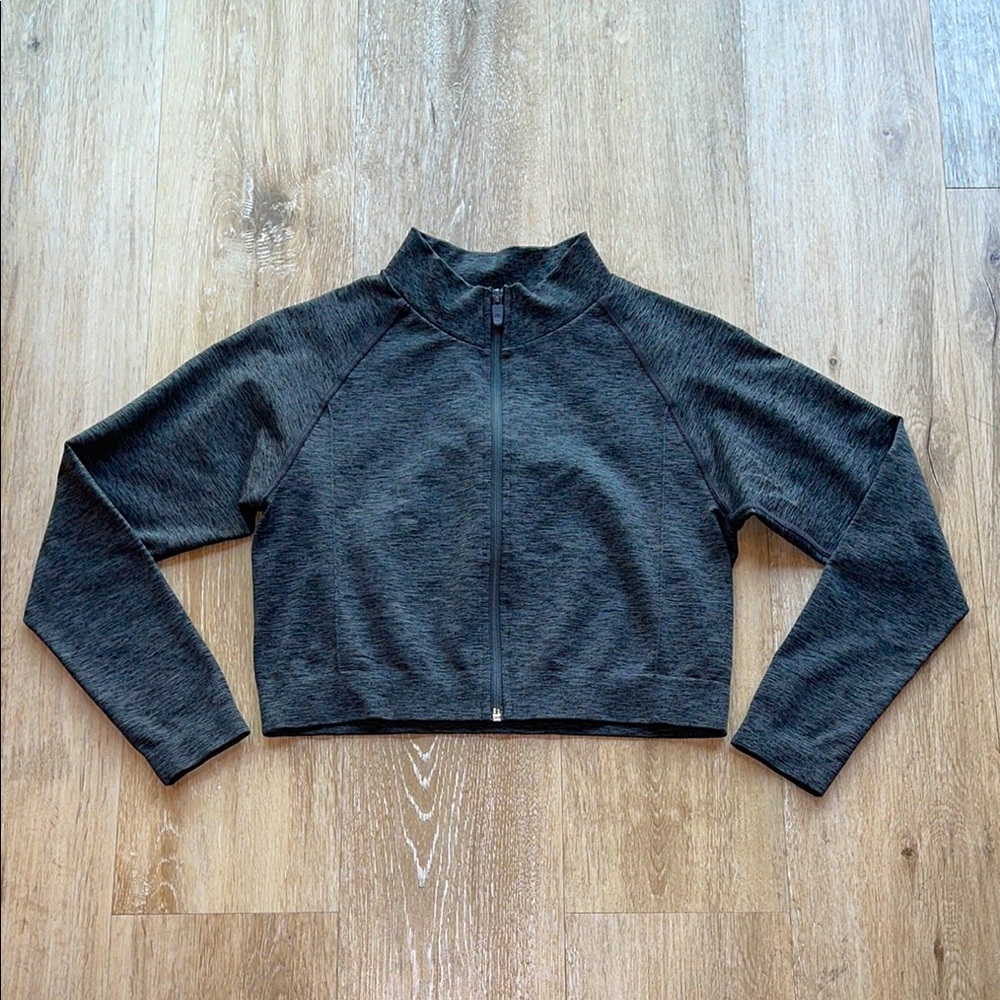 Alphalete Amplify Jacket Powder Grey L